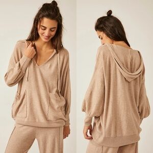 Free People Snuggle Season Pullover/Oatmeal